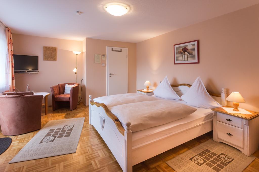 Haus Kesper-Brunen Hotel Willingen  Phòng bức ảnh