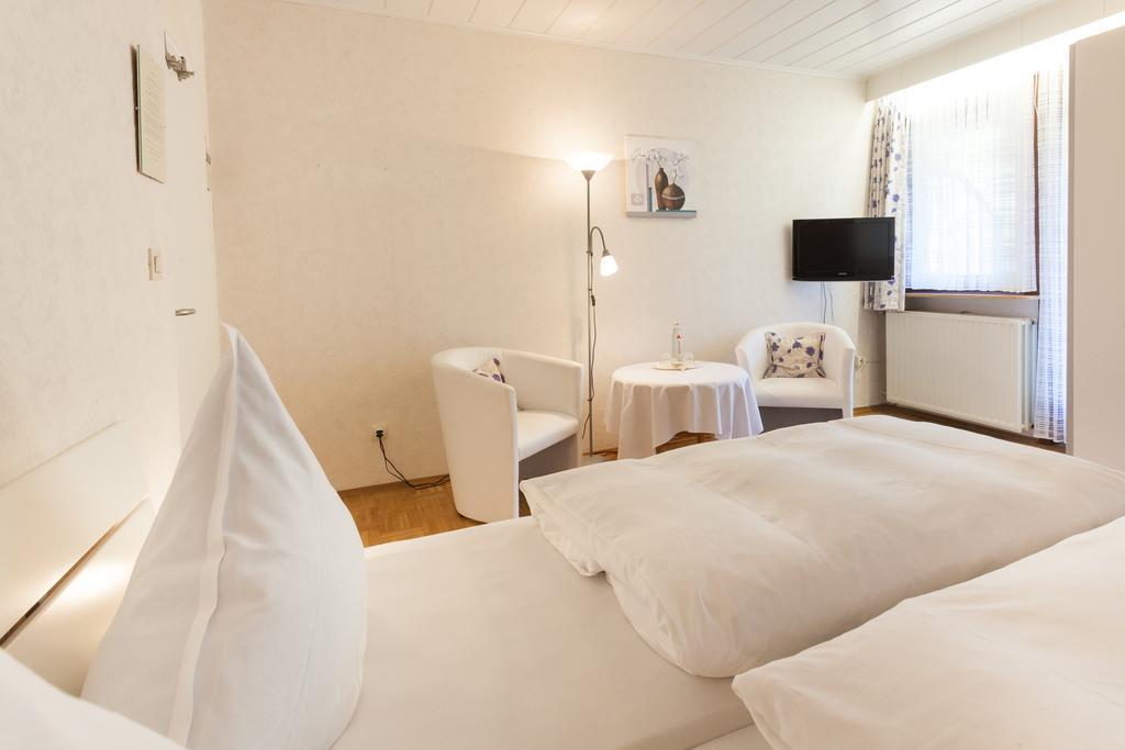 Haus Kesper-Brunen Hotel Willingen  Phòng bức ảnh